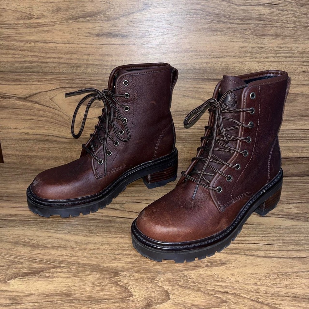 Roots Canada Genuine leather brown boots Chukka Combat lace up Women’s 7 hiking